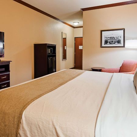 Best Western Granbury Inn And Suites Dış mekan fotoğraf