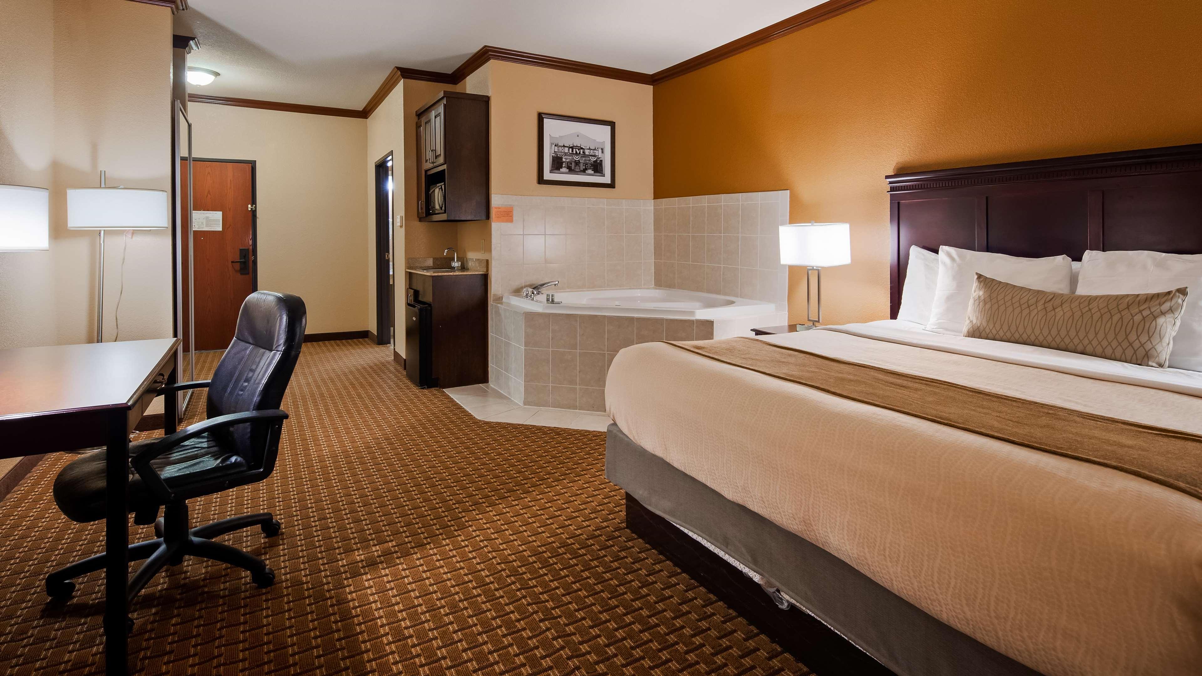 Best Western Granbury Inn And Suites Dış mekan fotoğraf